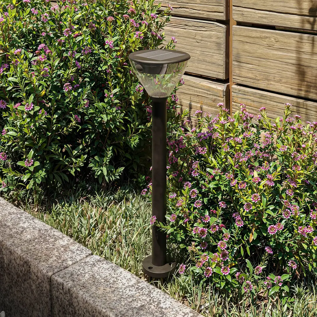 Philips LED-Solarwegeleuchte Kyna, schwarz, Sensor, IP44