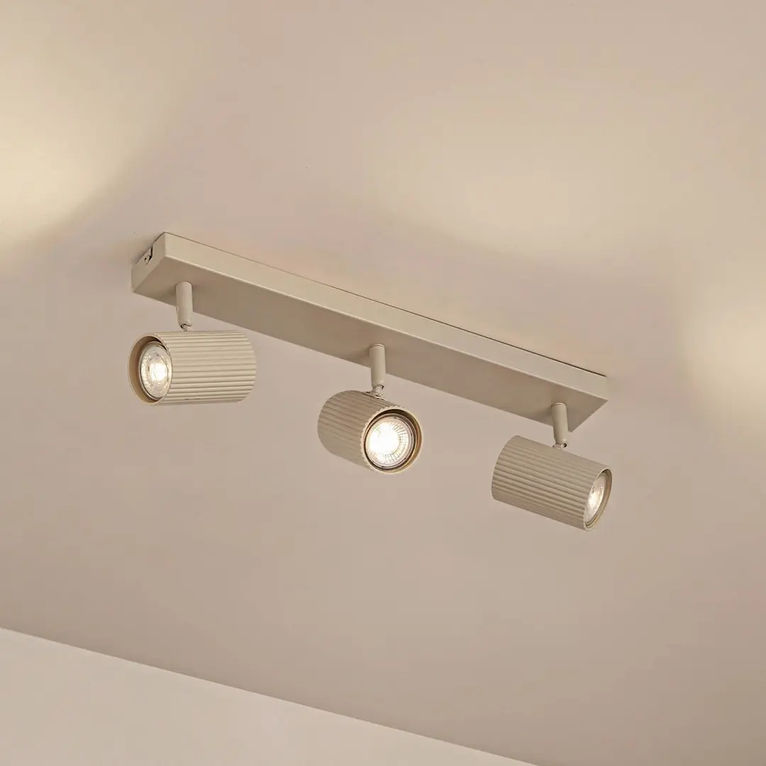 Lindby Deckenspots Kardis, beige, 3-flg., Metall, GU10