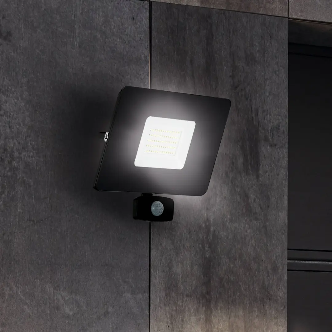 EGLO LED-Außenstrahler Faedo 3 mit Sensor, schwarz, 50W