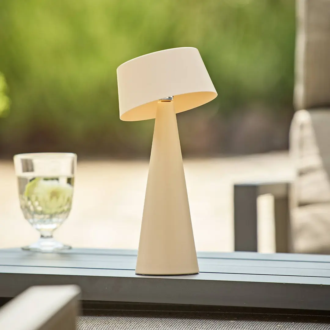Sigor LED-Akku-Tischleuchte Solino, beige, Solar/USB, 26 cm, IP44