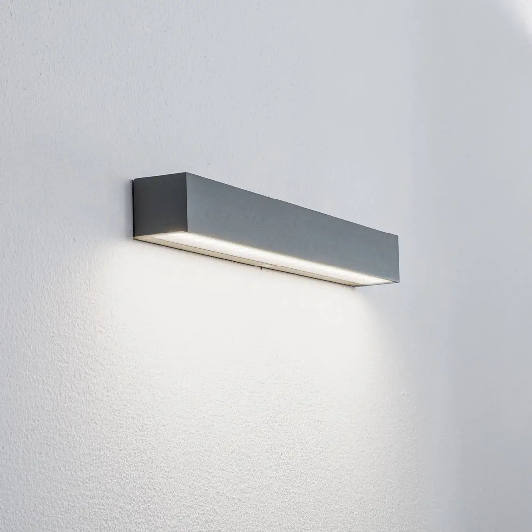 Arcchio LED-Außenwandlampe Lengo, 50 cm, 1-flg., grau, CCT