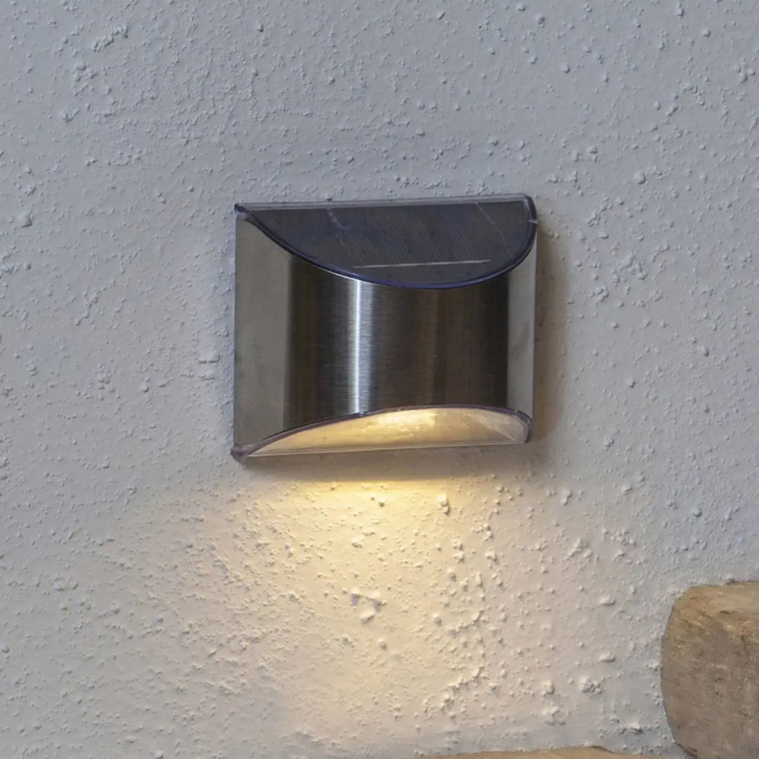 STAR TRADING LED-Solarwandleuchte Wally, silber, 2er-Set
