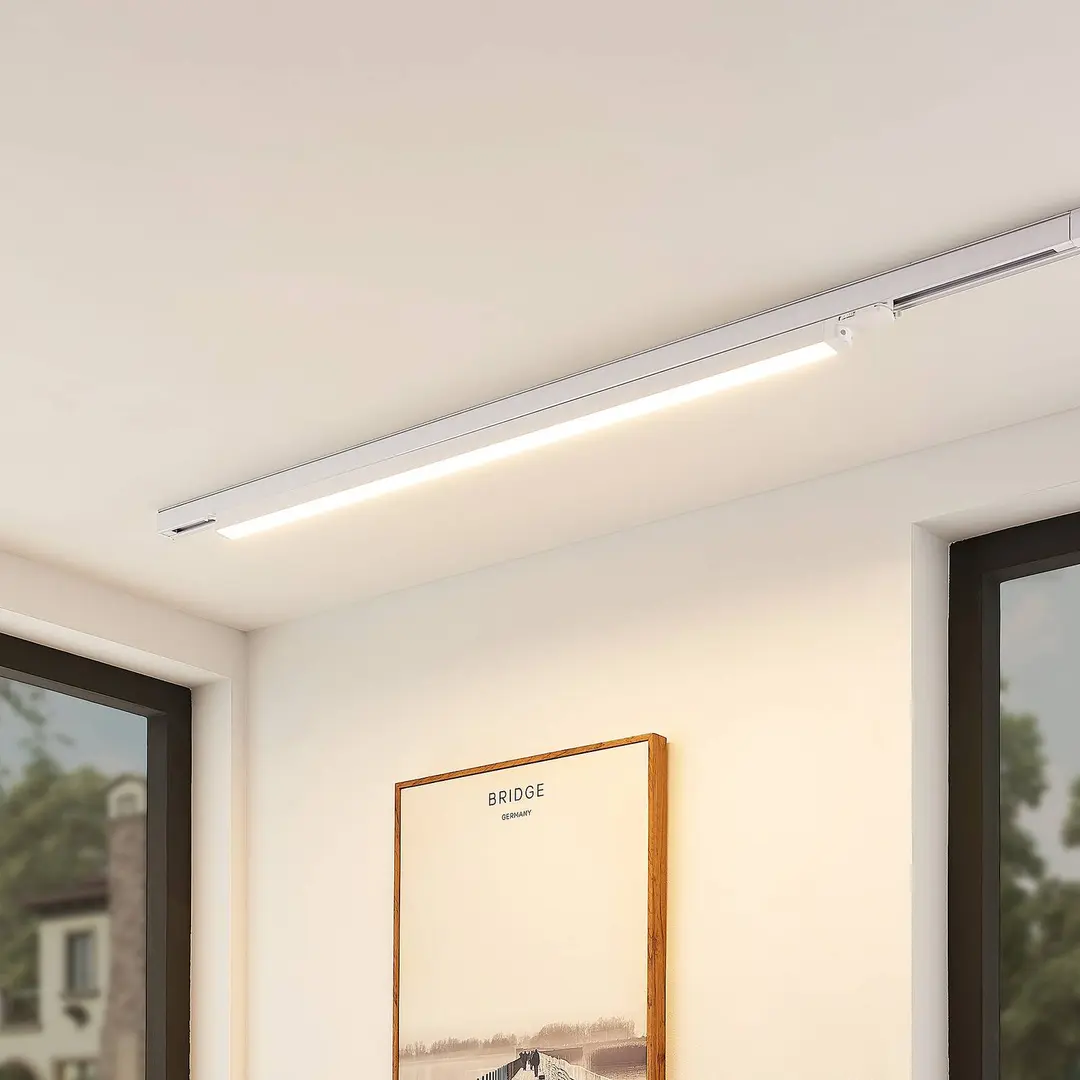 Arcchio LED-Schienenleuchte Harlow, weiß, 109 cm, 3.000 K