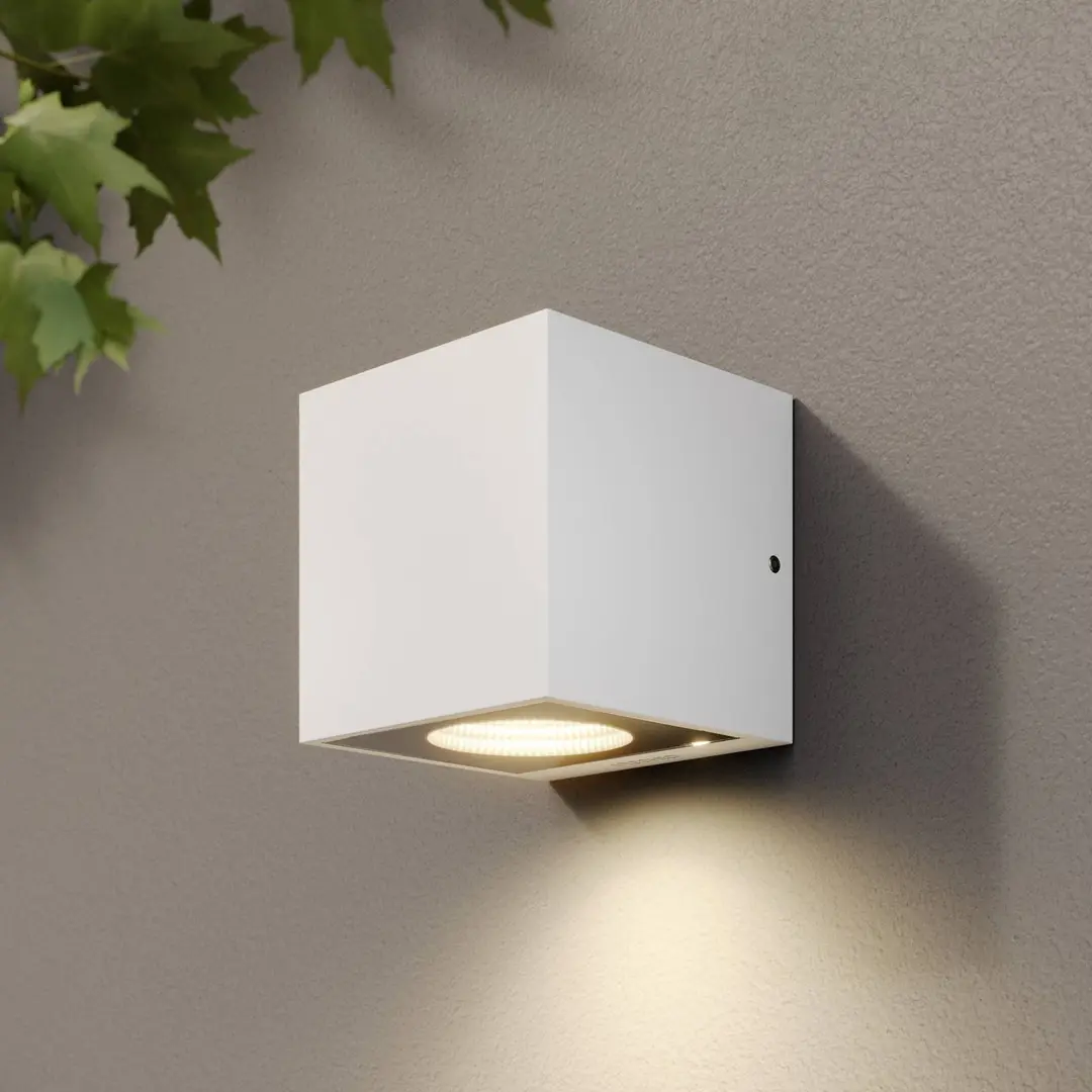 Arcchio LED-Außenwandlampe Tassnim, 1-fl., weiß, IP65