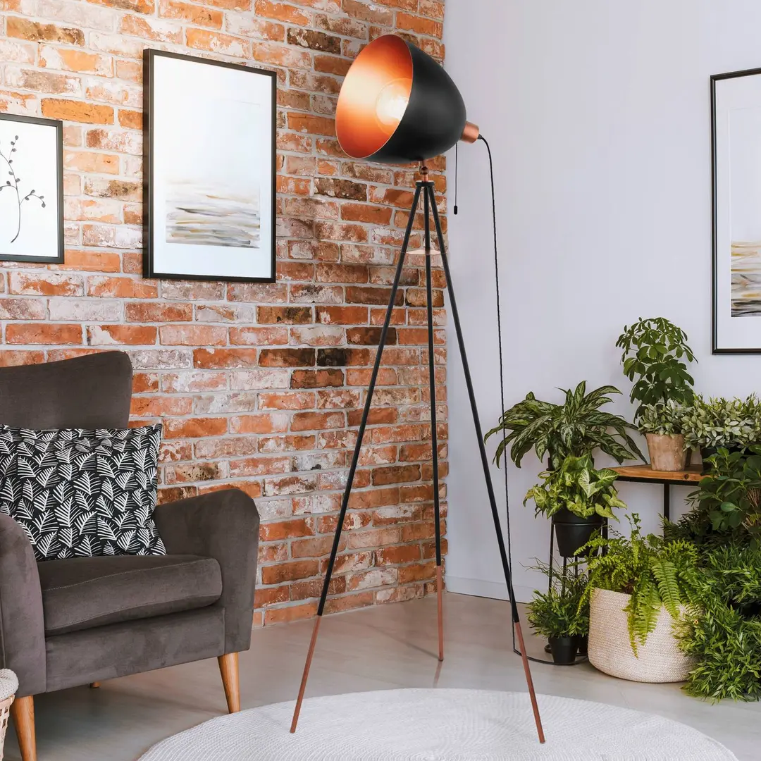 EGLO Stehlampe Chester, Höhe 135 cm, schwarz/kupferfarben, Stahl