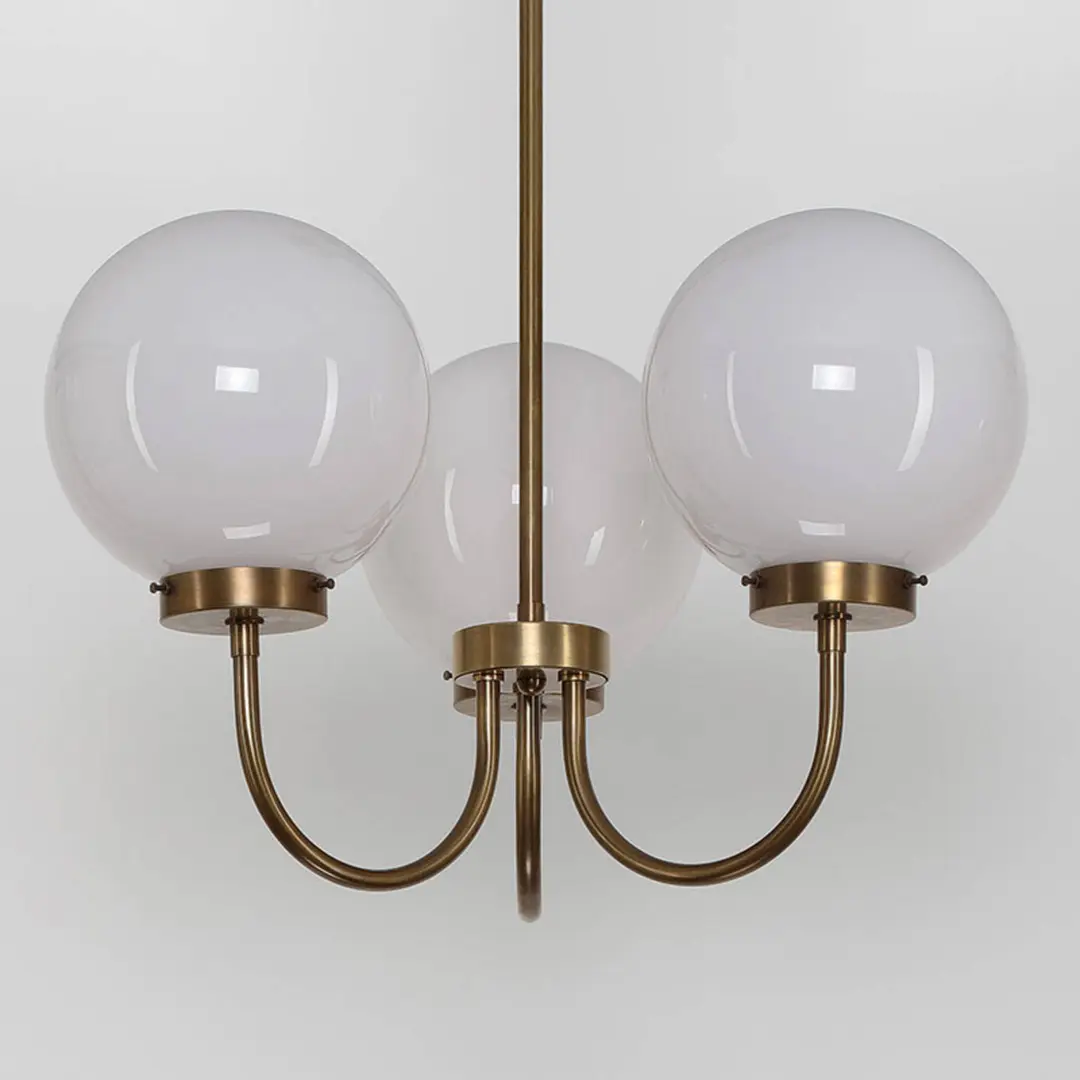 Berliner Messinglampen Dreiflammiger Messing-Kronleuchter D119