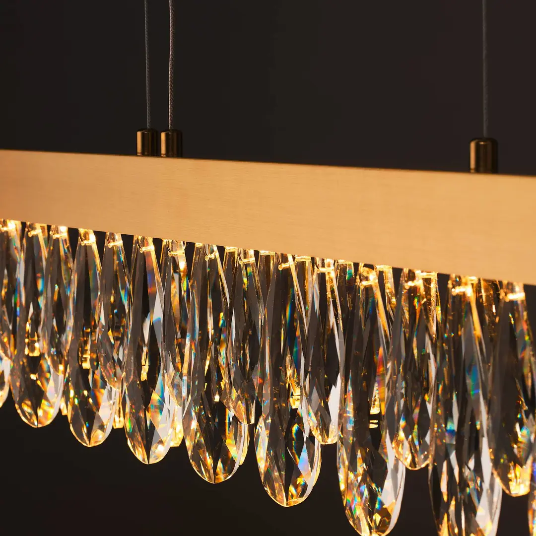 Brilliant LED-Hängelampe Celestia, Länge 110 cm messingfarben Kristall