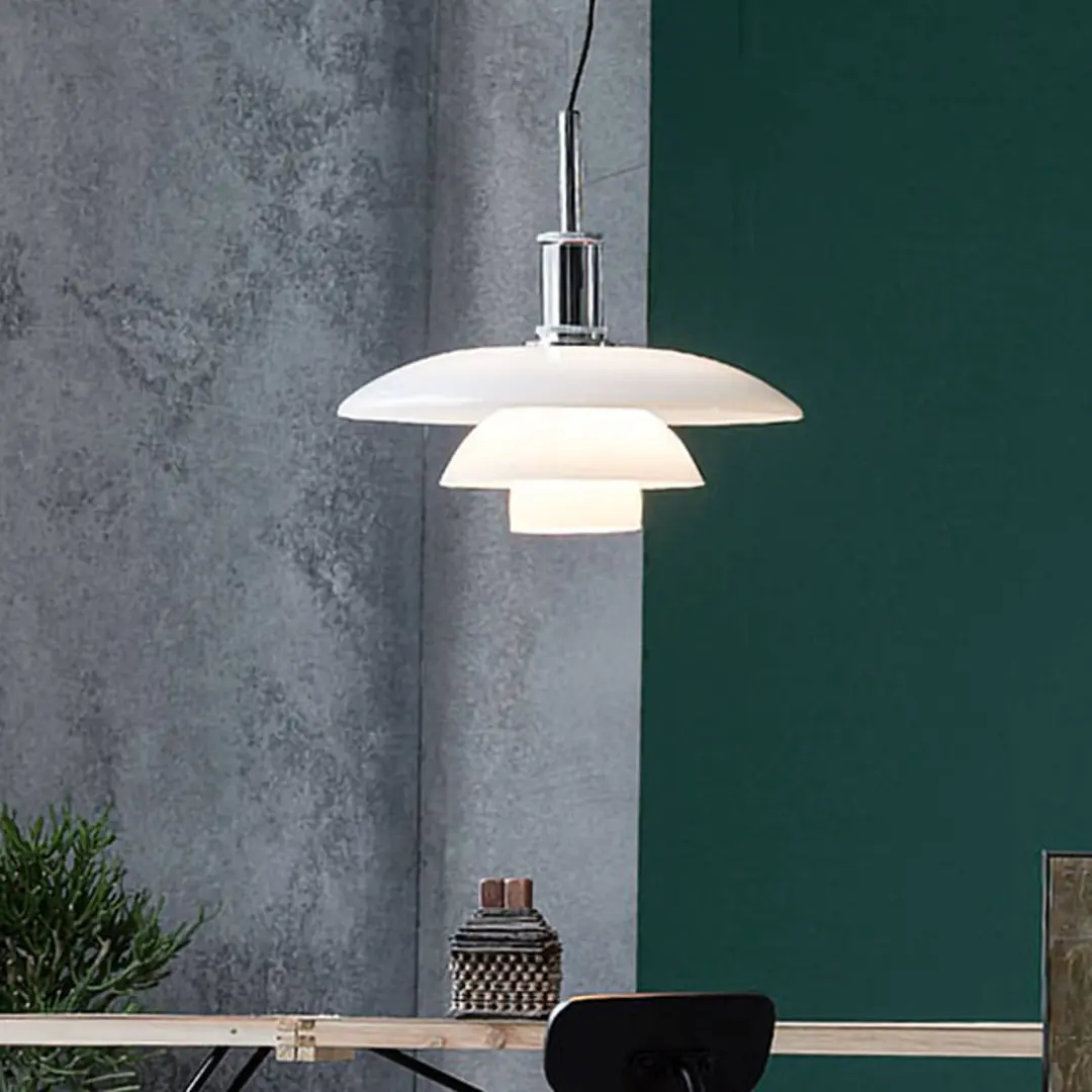 Louis Poulsen Pendelleuchte PH 3 1/2-3, Ø 33 cm, chrom/weiß