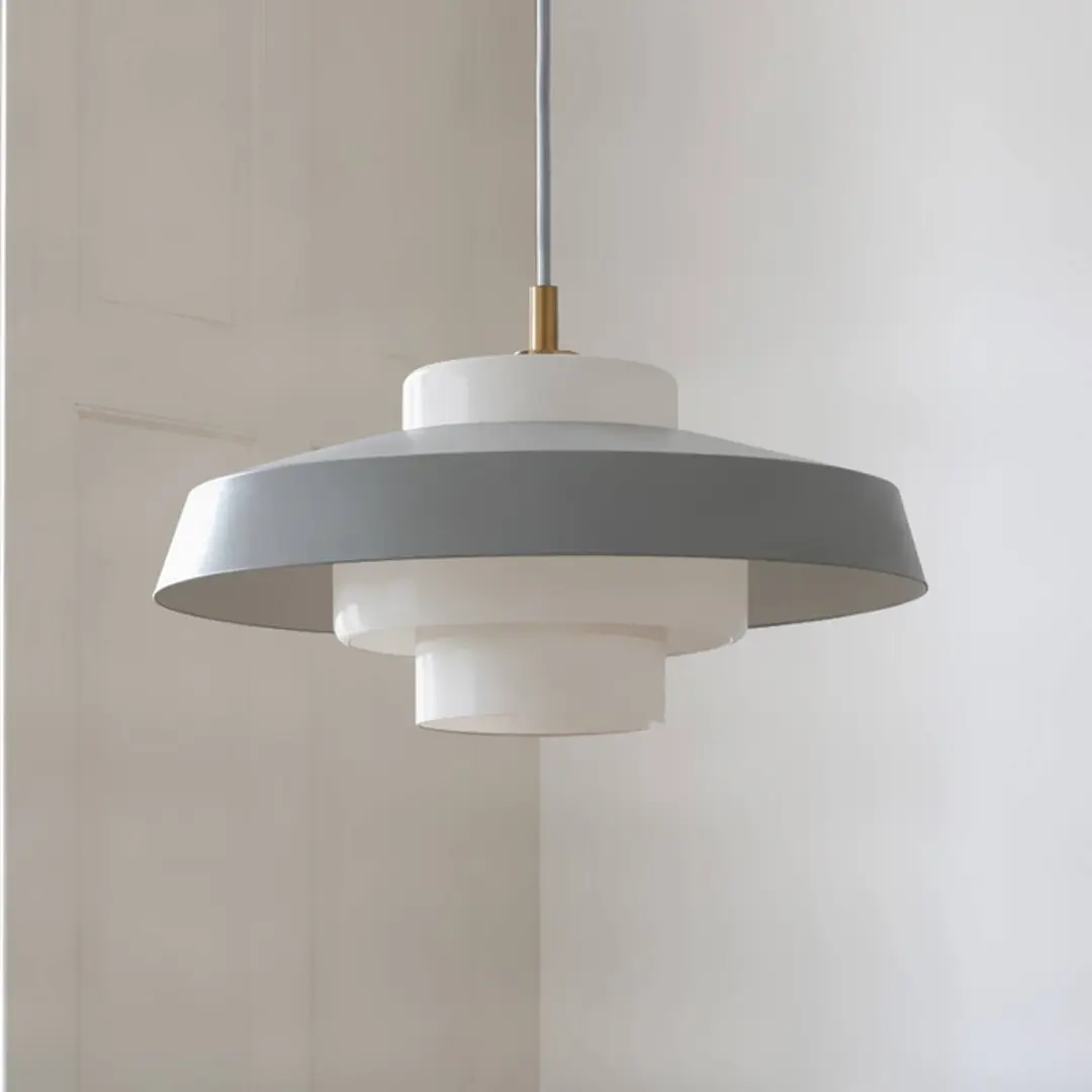 NOLA Hängeleuchte Rico, grün, Ø 38 cm, Metall/Glas