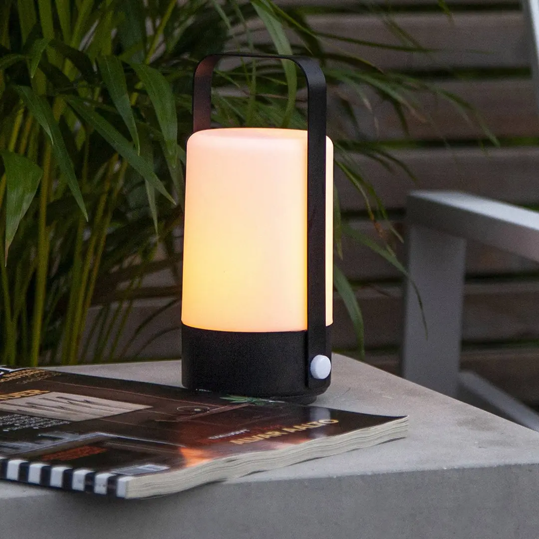 STAR TRADING LED-Tischleuchte Flame Lantern, tragbar, Batterie