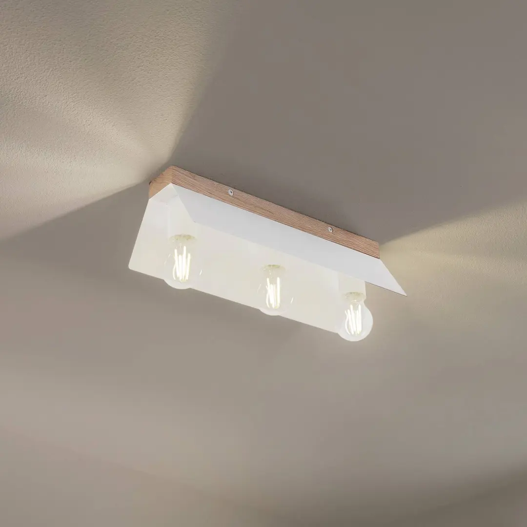 Lamkur Deckenlampe Esme, weiß, Länge 40 cm, Metall/Holz, 3-flammig