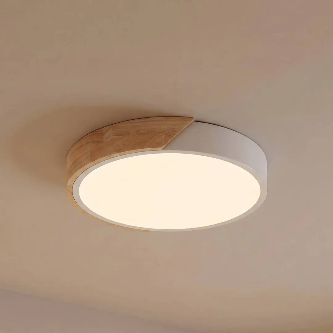 Prios LED-Deckenleuchte Lynorri, Ø 32 cm, weiß, Holzdekor