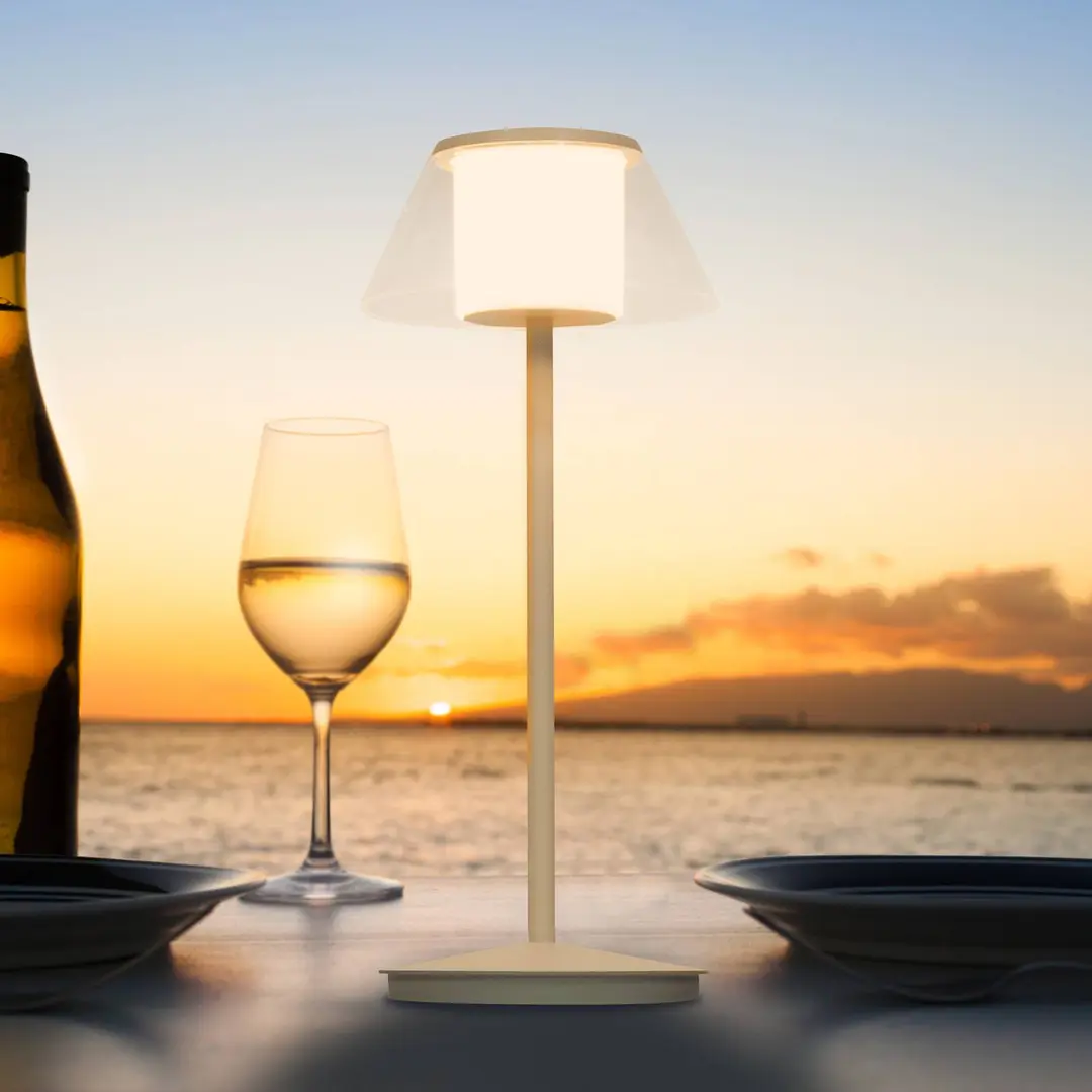Mantra Iluminación LED-Akkutischleuchte K5, weiß, Aluminium, IP54, dimmbar