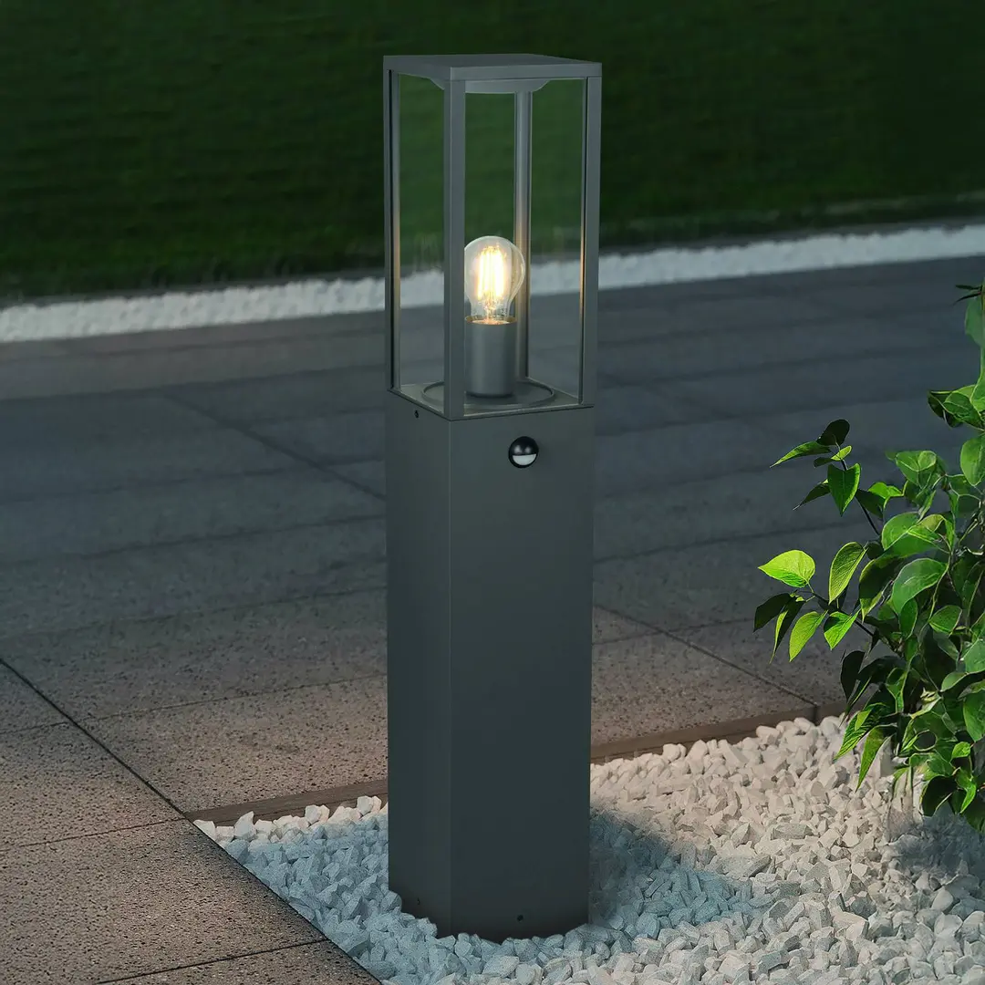 Trio Lighting Sensor-Wegelampe GARONNE, anthrazit, Höhe 80 cm, Metall IP44