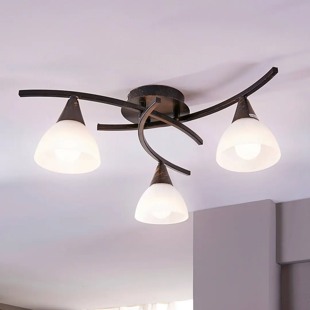 Lindby Deckenlampe Della, schwarz-gold, Ø 58 cm, 3-flg., E14