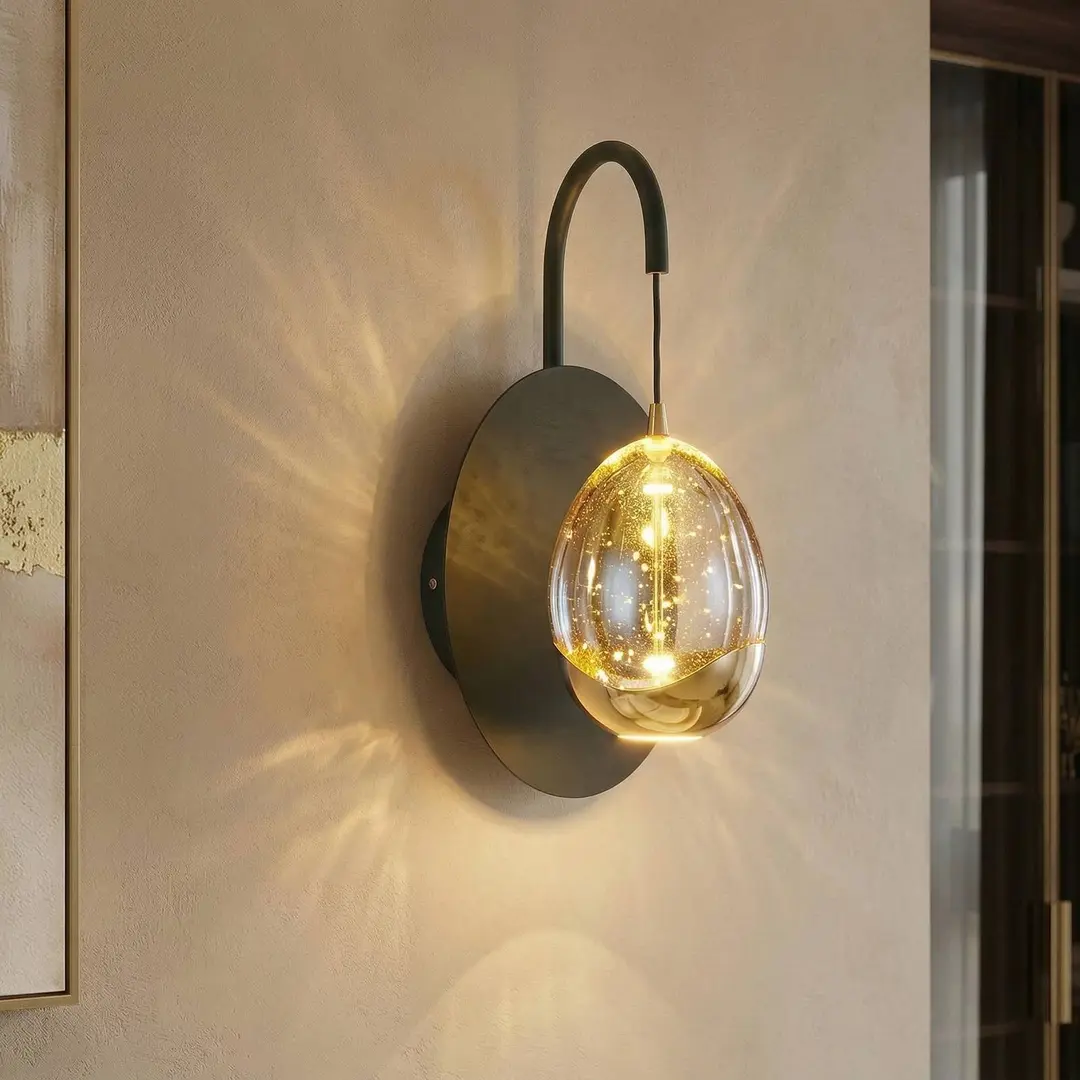 Highlight LED-Wandlampe Golden Egg, schwarz/amber, Höhe 28 cm, Stecker