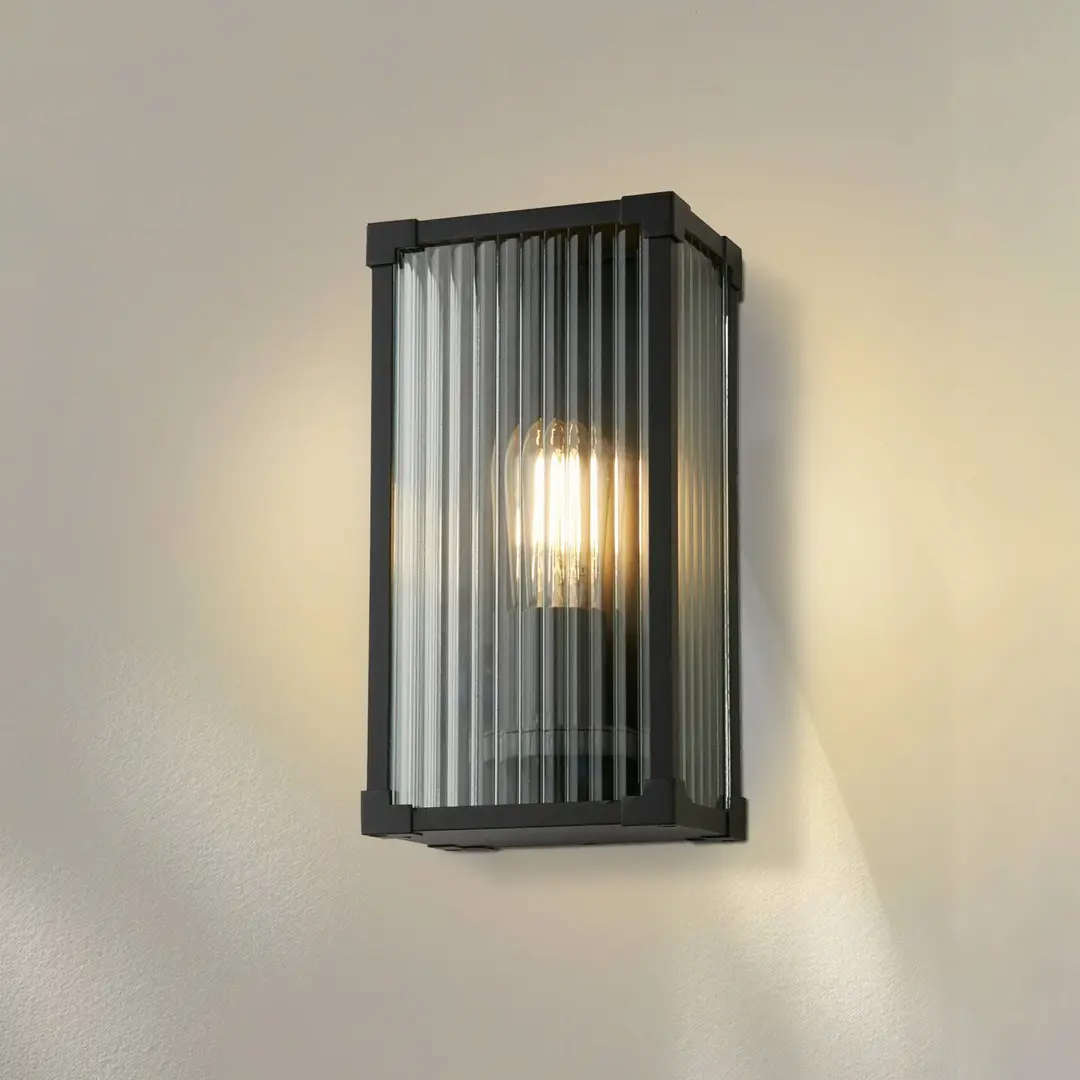 Searchlight Außenwandlampe Cincinnati, schwarz, Breite 16 cm, Metall