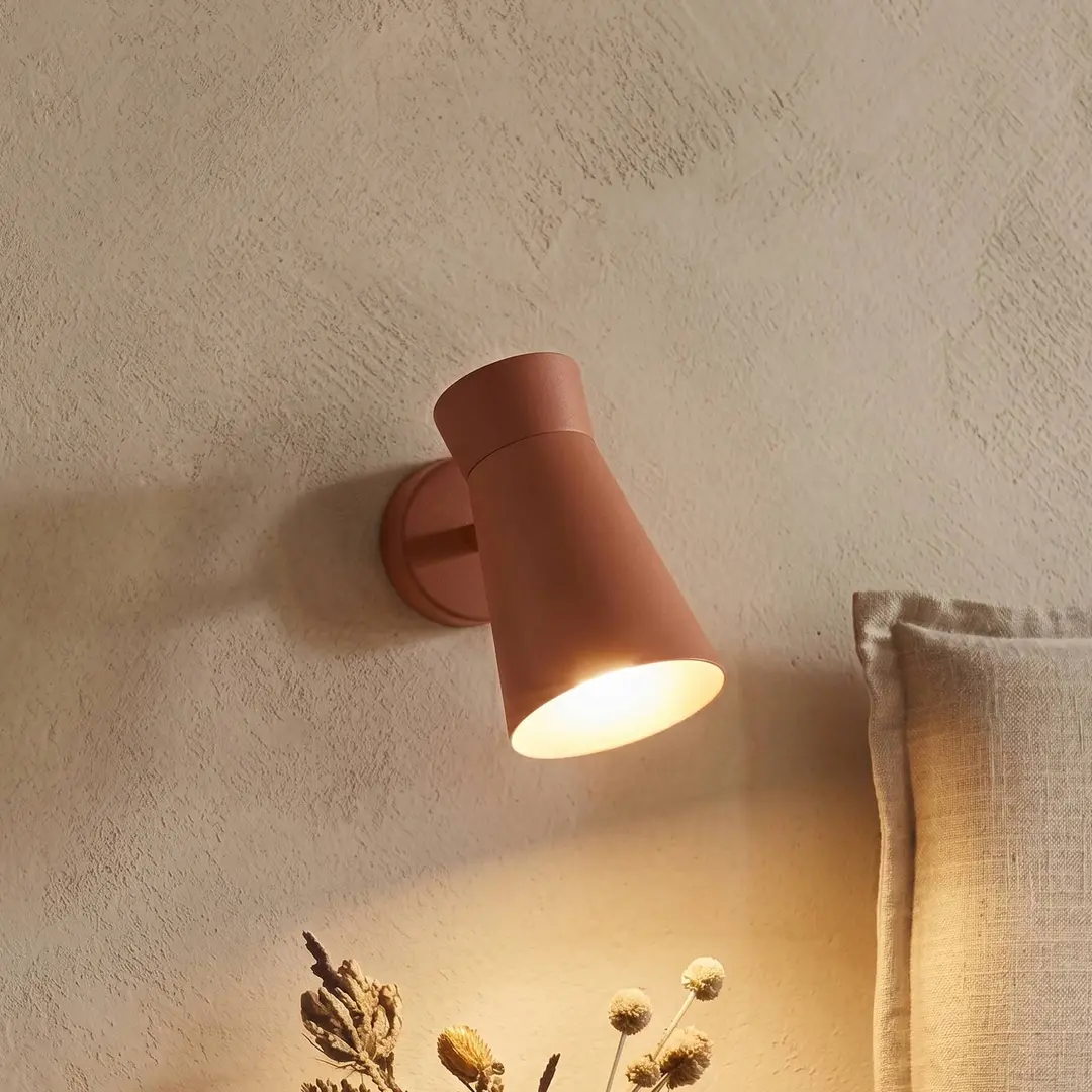Argon Wandleuchte Lotta, terracotta, Strahler, Stahl, verstellbar