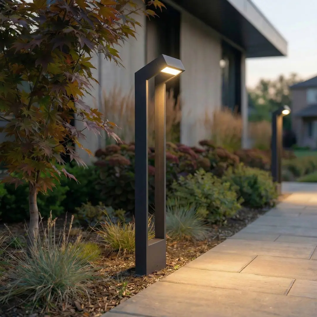 Arcchio LED-Wegeleuchte Kovato, Höhe 95 cm, dunkelgrau, IP65