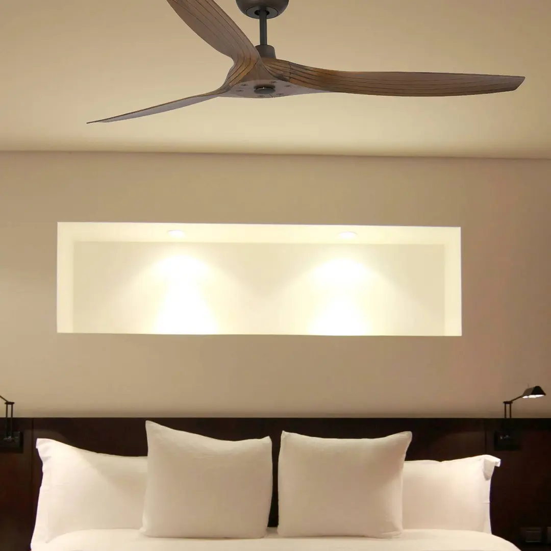 FARO BARCELONA Deckenventilator Morea L, DC, 3 Flügel dunkelbraun