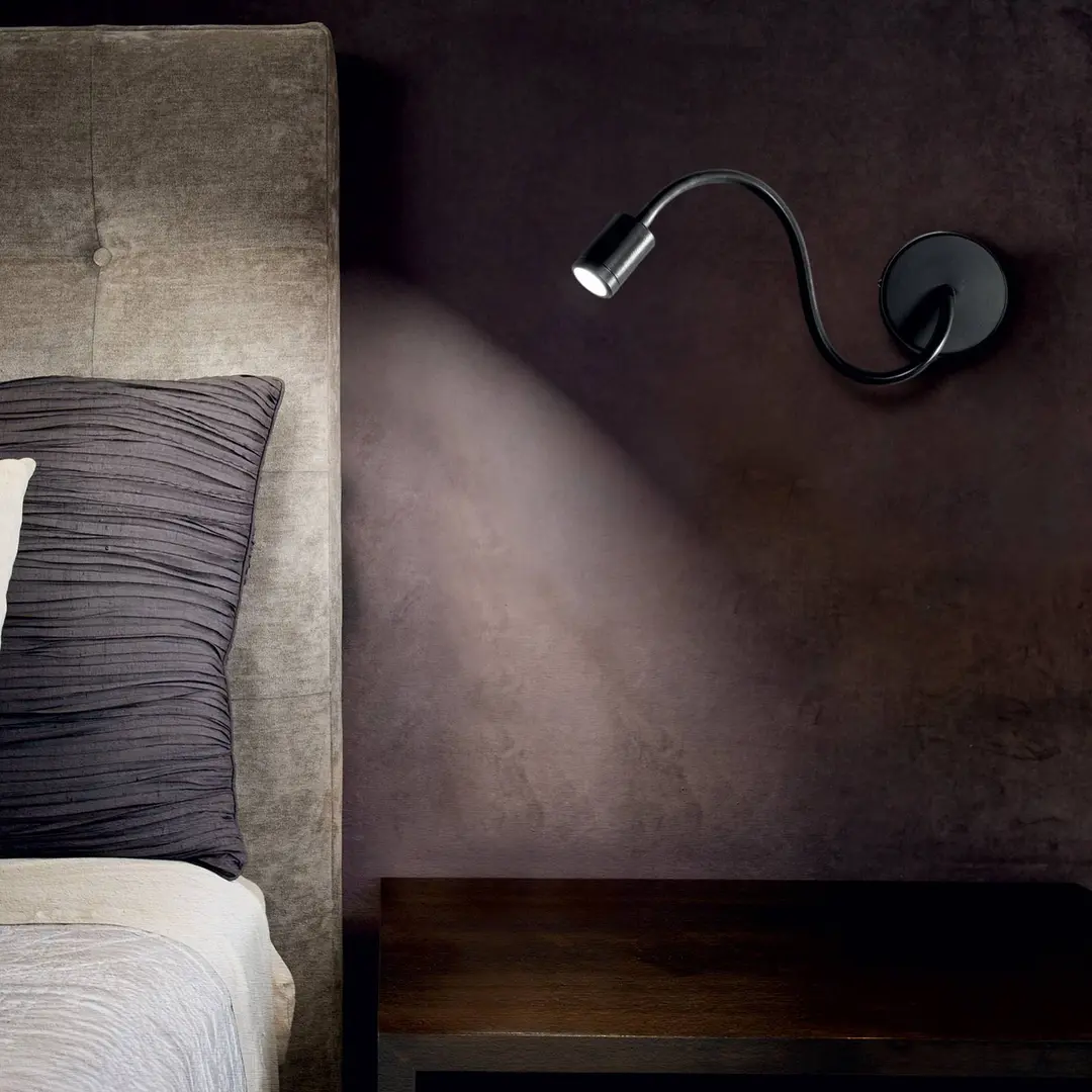 IDEAL LUX Flexible LED-Wandleuchte Focus, schwarz