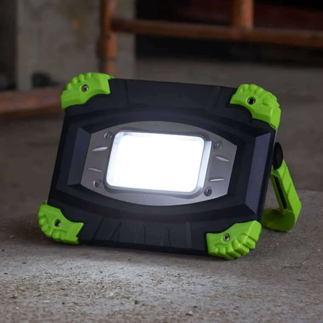 FH Lighting LED-Akku-Außenstrahler 850947, schwarz/grün, Länge 17 cm