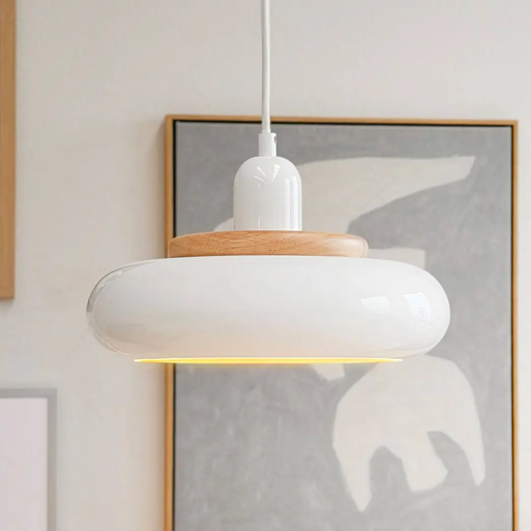 Dyberg Larsen Hängelampe Planet Mini, weiß, Ø 27 cm, Metall