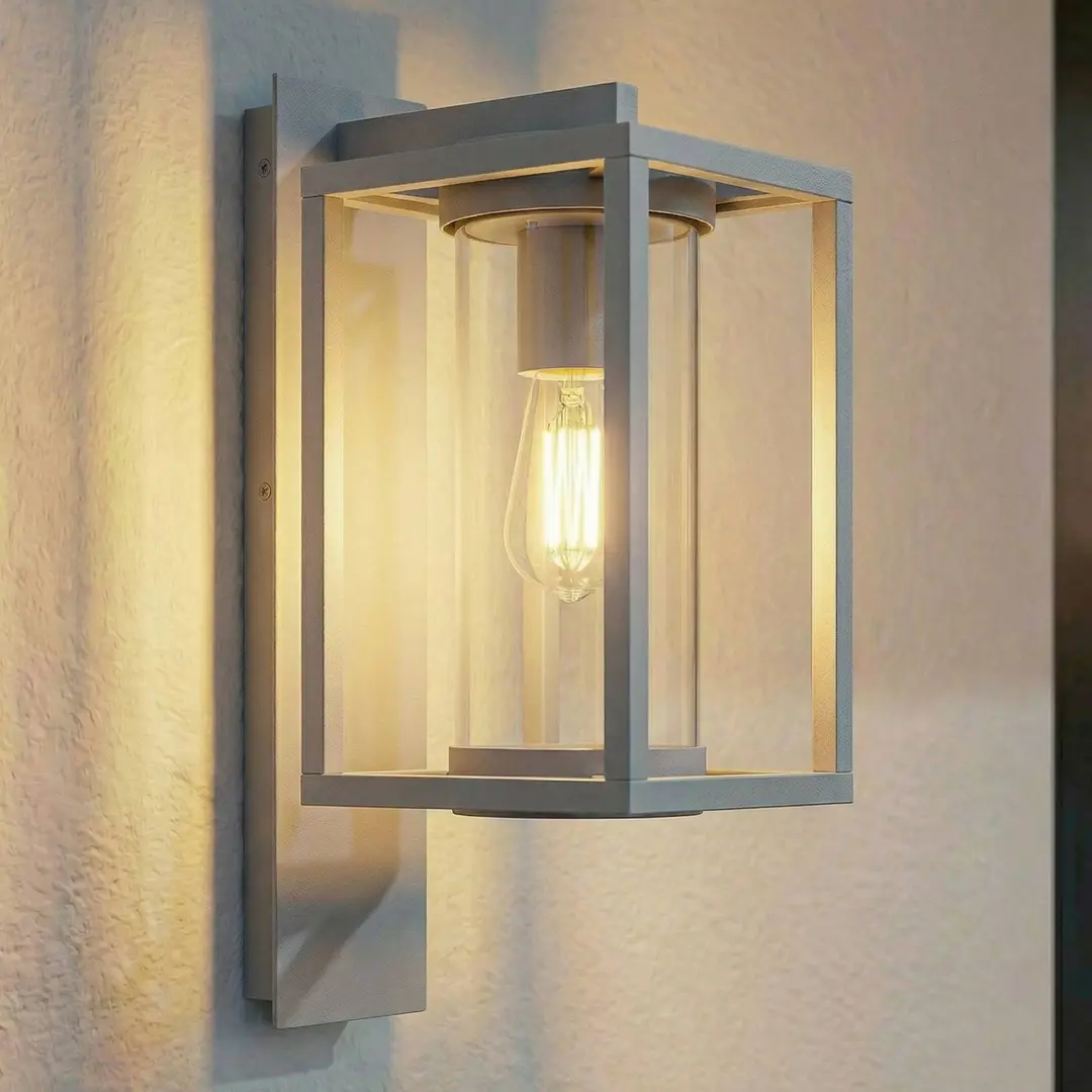 Lucande Außenwandlampe Ferda, Fassung unten, hellgrau, IP44