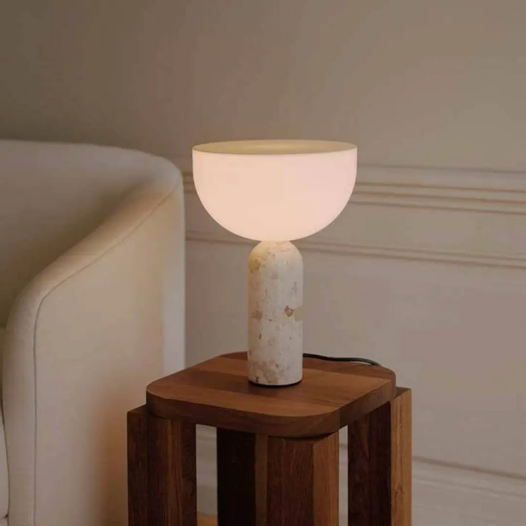 NEW WORKS Tischleuchte Kizu Small, beige, Marmor, E14