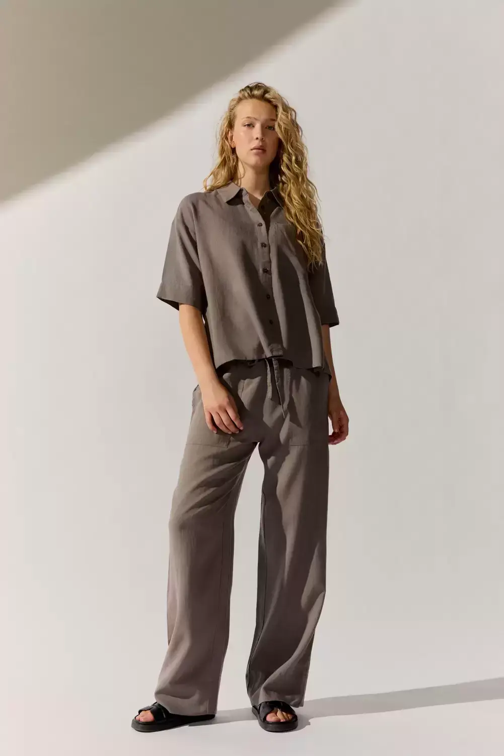 The Fashion People Linen Pants, DARK MOCHA